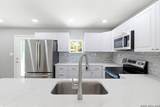 1506 Sycamore St - Photo 19