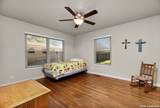818 Mary Blvd - Photo 13