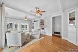 929 Cambridge Oval - Photo 10