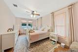 929 Cambridge Oval - Photo 28
