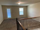 522 Fort Apache - Photo 11