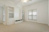 1022 Navarro - Photo 22
