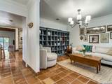 310 Oak Park - Photo 8