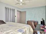 1013 Hutchinson - Photo 16