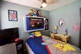1013 Hutchinson - Photo 17