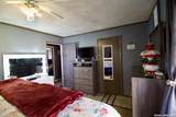 1013 Hutchinson - Photo 18