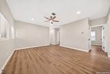 631 Mistletoe - Photo 6