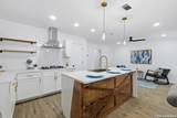 551 Merritt - Photo 8