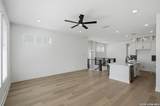 20675 Huebner Rd - Photo 10