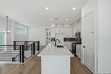 20675 Huebner Rd - Photo 17