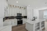 20675 Huebner Rd - Photo 21