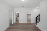 20675 Huebner Rd - Photo 33