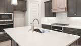 625 Borchers Boulevard - Photo 10