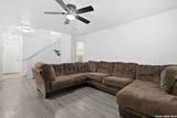 6806 Grapevine Lk - Photo 5
