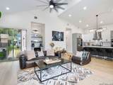 211 Lubbock St - Photo 12