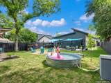 211 Lubbock St - Photo 32