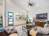 211 Lubbock St - Photo 6