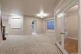 342 Chloe Hts - Photo 3