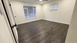 2323 Crockett St - Photo 10