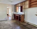 439 Ward Ave - Photo 2