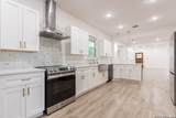 1010 Burnet St - Photo 14
