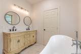1010 Burnet St - Photo 31