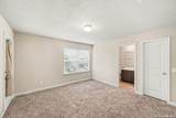 1107 Caspian Pt - Photo 15