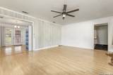 517 Uhland Rd - Photo 11