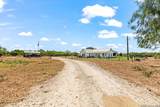 977 Private Road 1688 - Photo 4
