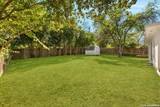 210 Fantasia St - Photo 21