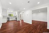 210 Fantasia St - Photo 4