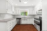 210 Fantasia St - Photo 5