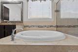 2932 Sunridge Dr - Photo 36