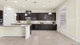 813 Sussex - Photo 14