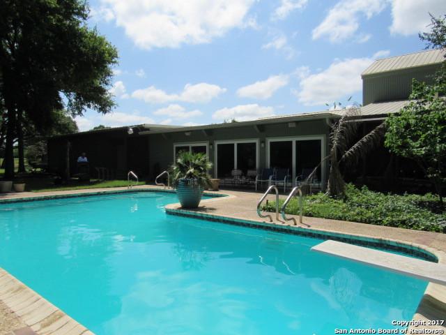 2240 Walnut St - Photo 1