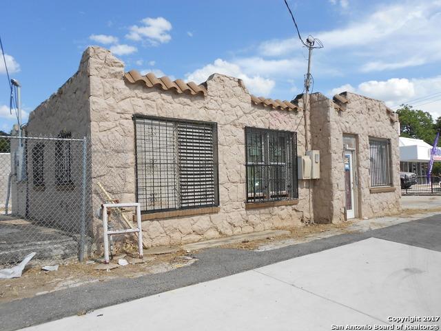 1818 Zarzamora St - Photo 1