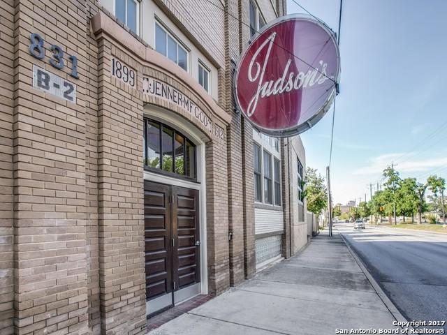 831 Flores St - Photo 1