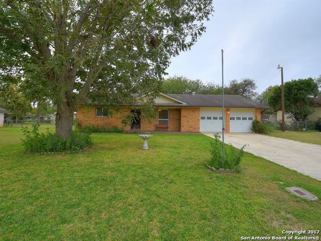 208 Brook St - Photo 1