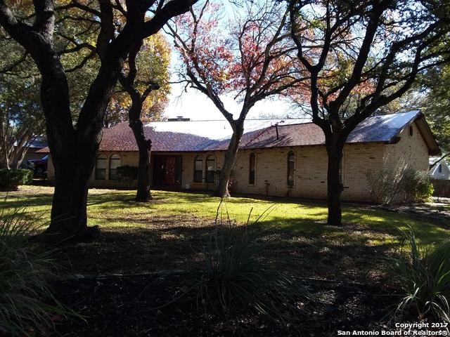 702 Fenwick Dr - Photo 1