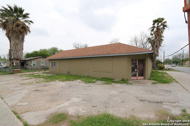 868 Keats St - Photo 1