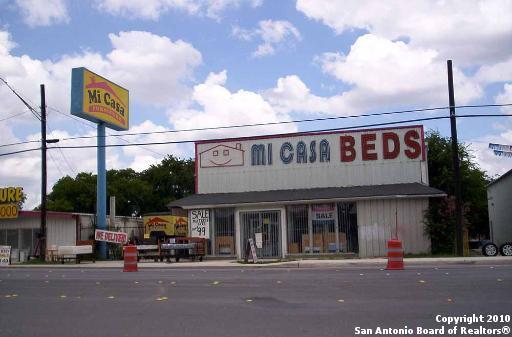 1024 Bandera Rd - Photo 1