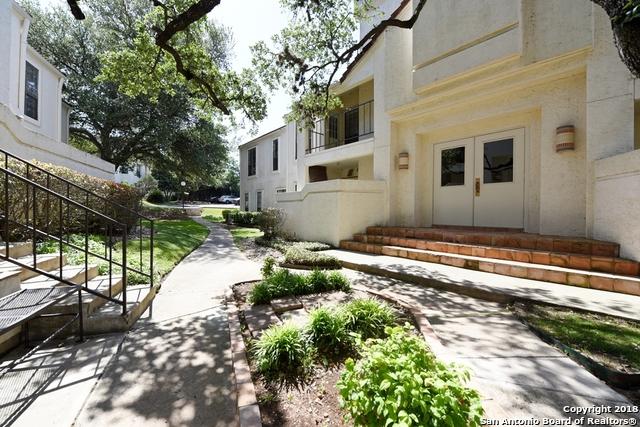 2255 Thousand Oaks Dr - Photo 1