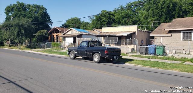 1416 Cherry St - Photo 1