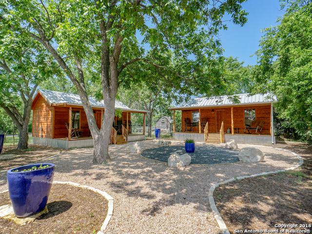 406 Columbus St - Photo 1