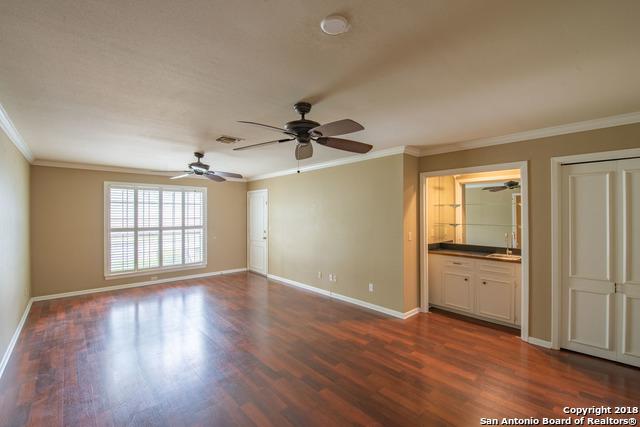 7926 Broadway St - Photo 1