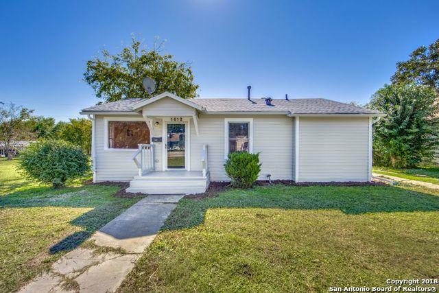1612 El Monte Blvd - Photo 1