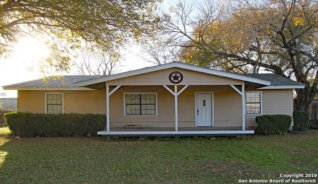 515 Austin St - Photo 1