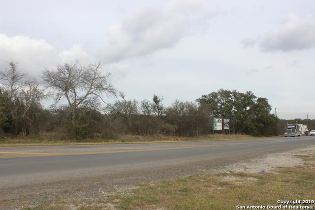 17165 Fm 1957 - Photo 1