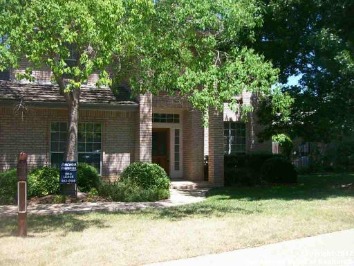 507 Mission Viejo - Photo 1
