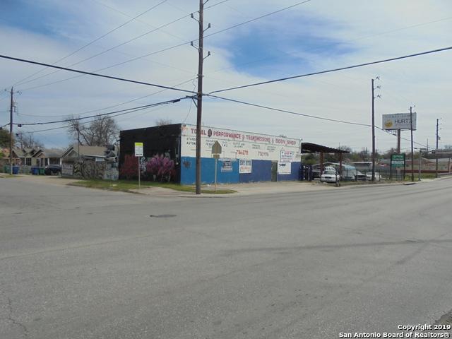 1020 Zarzamora St - Photo 1
